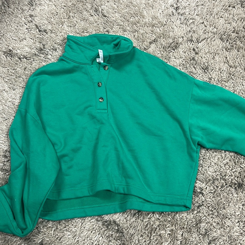 Alo yoga collared crew neck